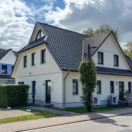 Holiday home Strandkaten Zingst
